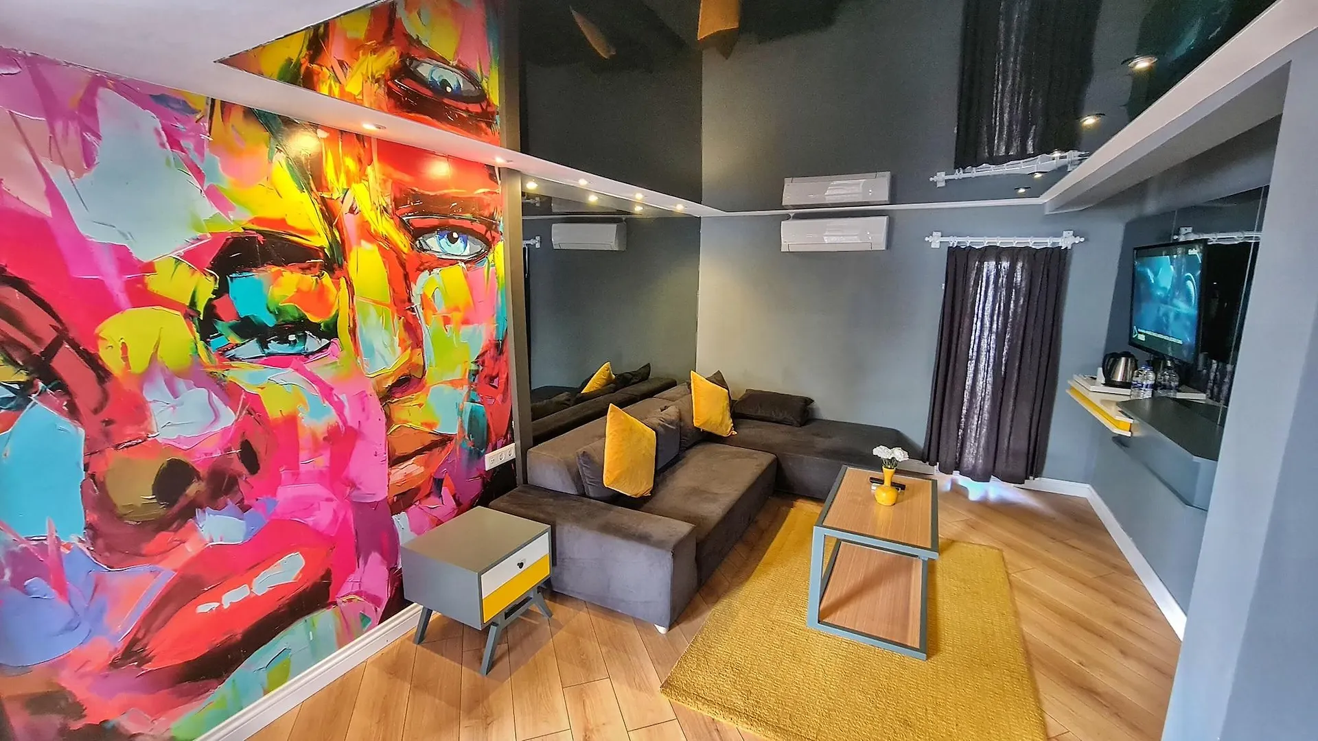 Letstay Hotel - Adults Only
