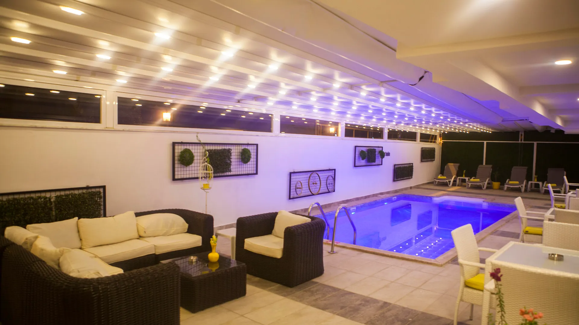 Letstay Hotel - Adults Only